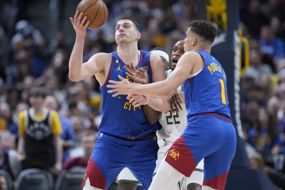 Οι Νάγκετς και ο Jokic δείχνουν τις ικανότητές τους απέναντι στους Μπακς με νίκη 129-106