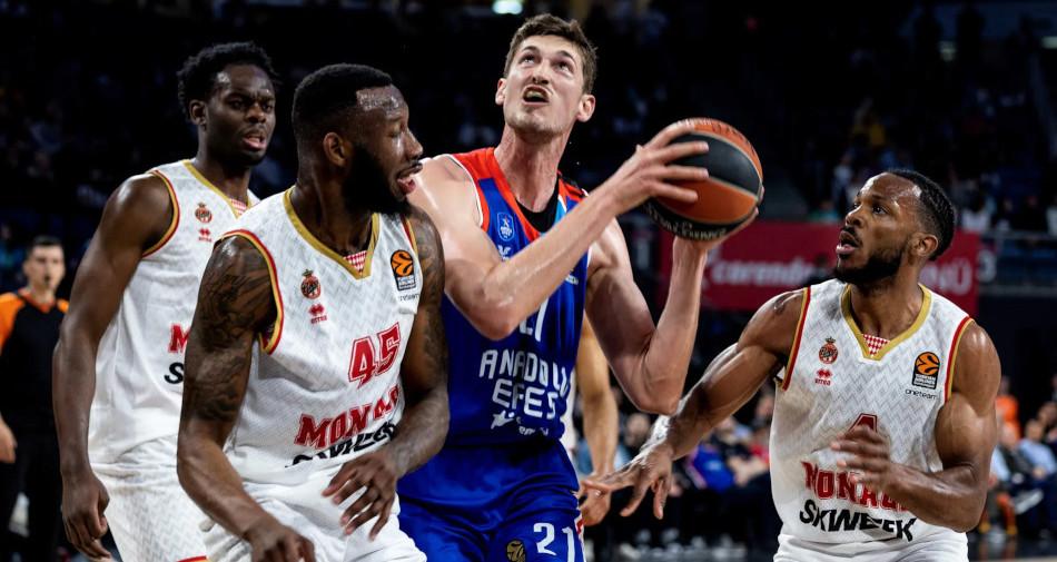 Η Αναντολού Εφές τελειώνει τη σεζόν με μια νίκη, στο τέλος μιας εποχής