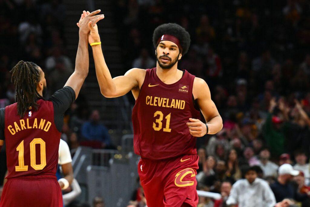 Πήραν τη νίκη στην παράταση οι Καβαλίερς απέναντι στους Τίμπεργουλβς