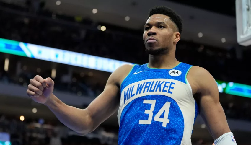 Μπακς – Νετς 115-108: Νίκη στην επιστροφή του Γιάννη