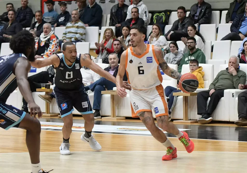 Προμηθέας-Κολοσσός 84-79: Το έκανε ντέρμπι