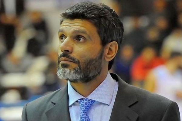 Κορωνιός: «Ιστορική στιγμή και πρόκληση για το Περιστέρι, και οι δύο “αιώνιοι” θα πάνε στο Final-4»