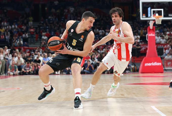 Λαρεντζάκης: «Έπρεπε να πάρω φανέλα του Τεόντοσιτς, επίτελους επέστρεψε ο Νίκολα»