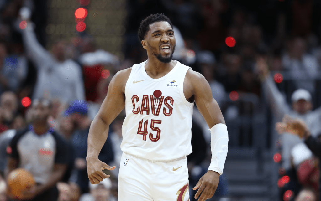 Πιστική νίκη των Καβαλίερς απέναντι στους Μάτζικ, δυσκόλεψαν τους Νικς οι Σίξερς