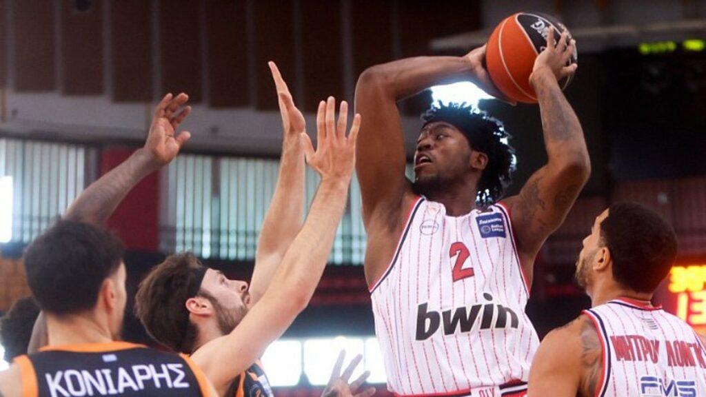 Ολυμπιακός – Προμηθέας 80-69: Πήρε την νίκη με το μυαλό στη Βαρκελώνη