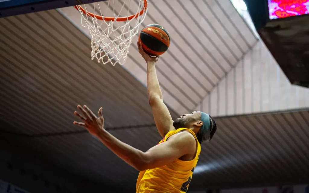 Ο Τζαμπάρι Πάρκερ οδηγεί την Μπαρτσελόνα σε νίκη επί της Χιρόνα