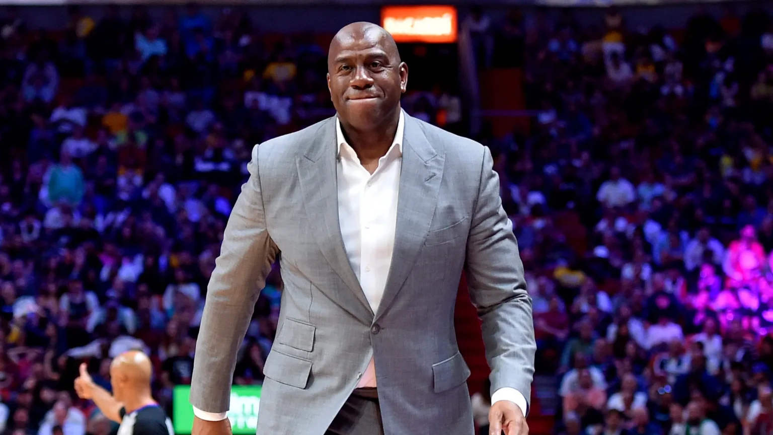 Ο Μάτζικ Τζόνσον ζητά συγγνώμη από τους Λέικερς