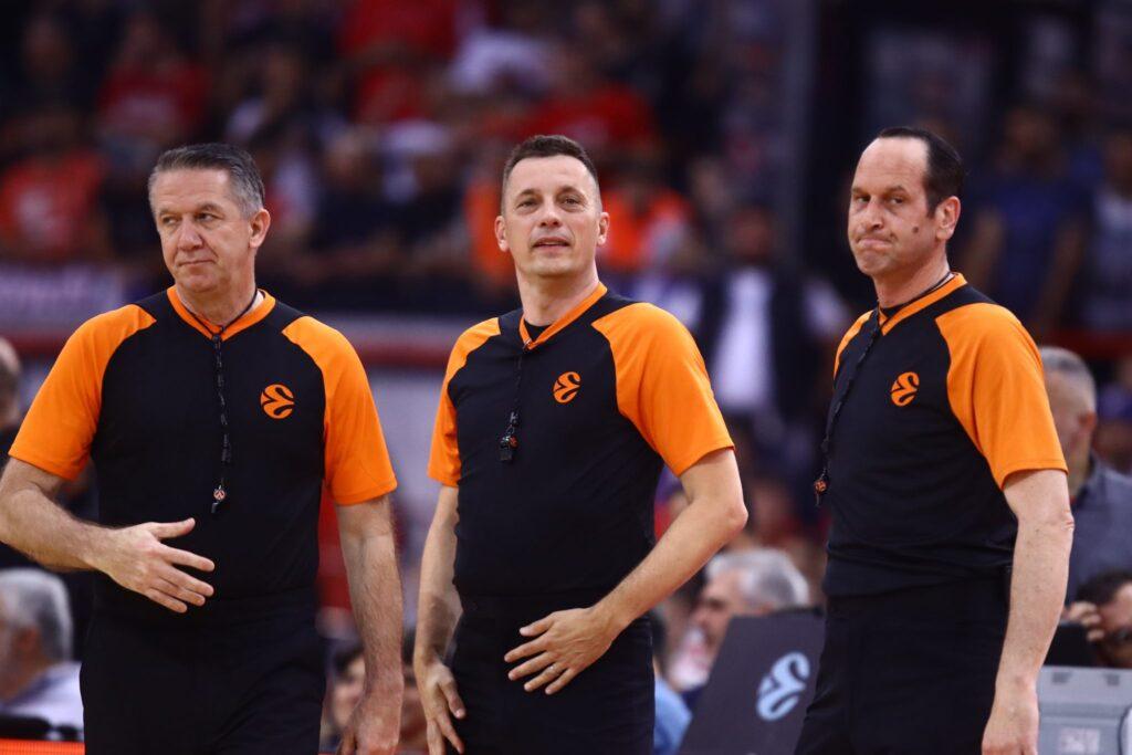 Μπαρτσελόνα – Ολυμπιακός: Η διαιτητική τριάδα του Game 5