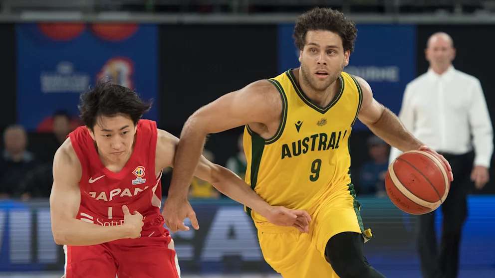 Η ΑΛΜΠΑ ανακοινώνει την πρώτη υπογραφή της για τη νέα σεζόν