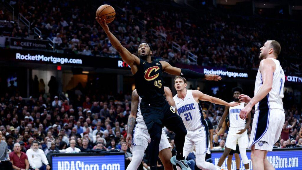 Οι Καβαλίερς χαλάνε το πάρτυ του Μπανκέρο, οι Σίξερς παραμένουν ζωντανοί