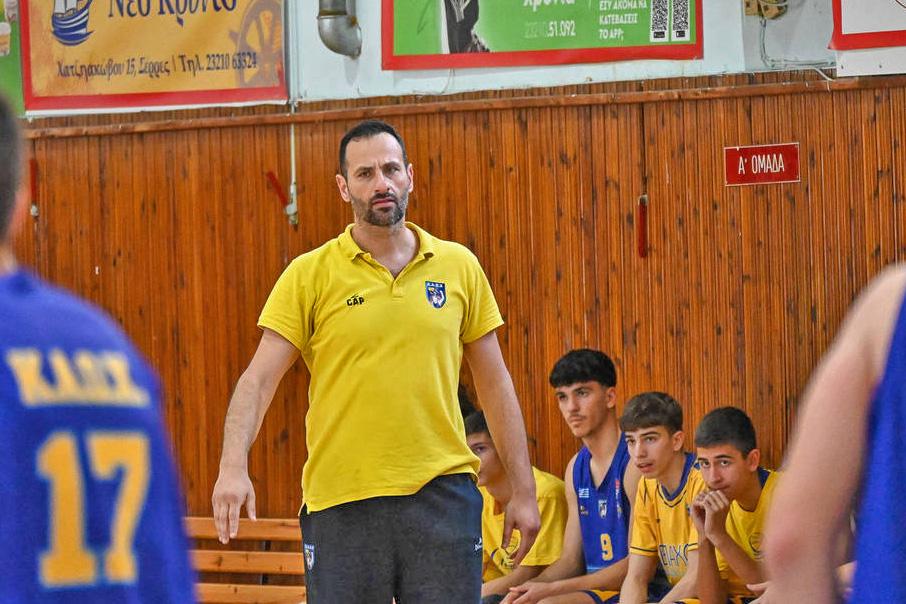 Παναγιωτόπουλος: «Είμαστε πολύ χαρούμενοι γιατί τα παιδιά ανταπεξέρχονται στις ιδιαιτερότητες του πρωταθλήματος» panagiotopoulos_kaox