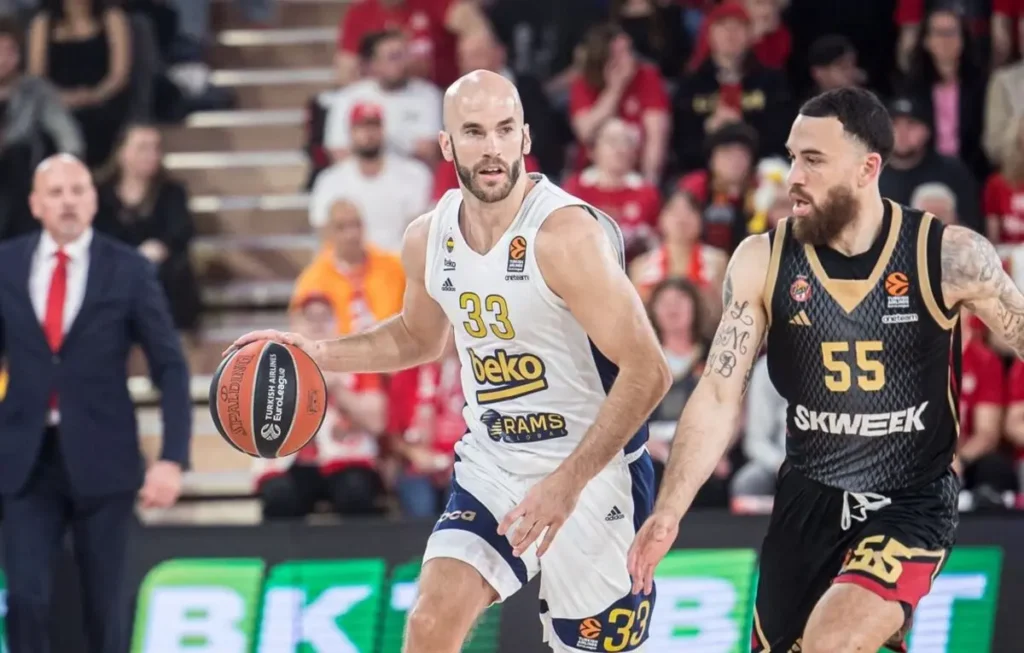 Μονακό: Ανακοίνωσε την απόκτηση του Νικ Καλάθη