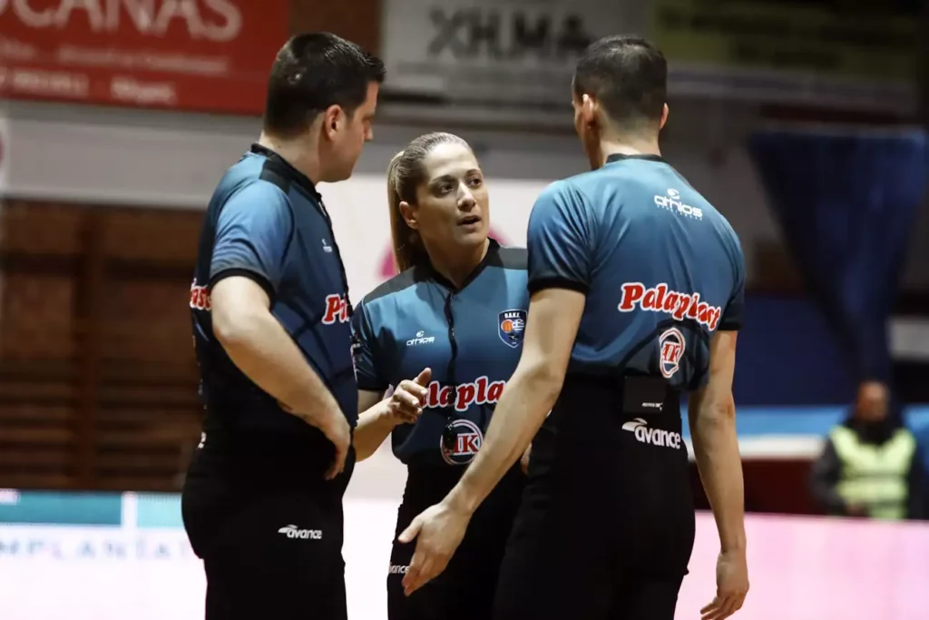 Οι Διαιτητές των τελικών της Basket League diaithtes_telikoi