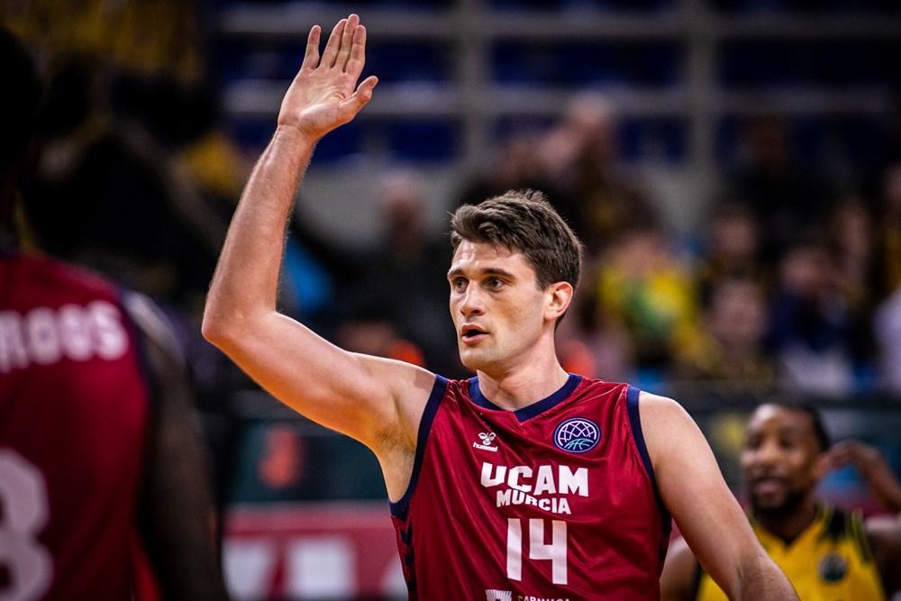 Ο Ντάστιν Σλέβα στην Μπεσίκτας μετά από μια εξαιρετική σεζόν στην UCAM Μούρθια