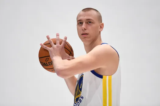 Ο Άλεν Σμαϊλάγκιτς υπέγραψε στη Ζαλγκίρις Κάουνας