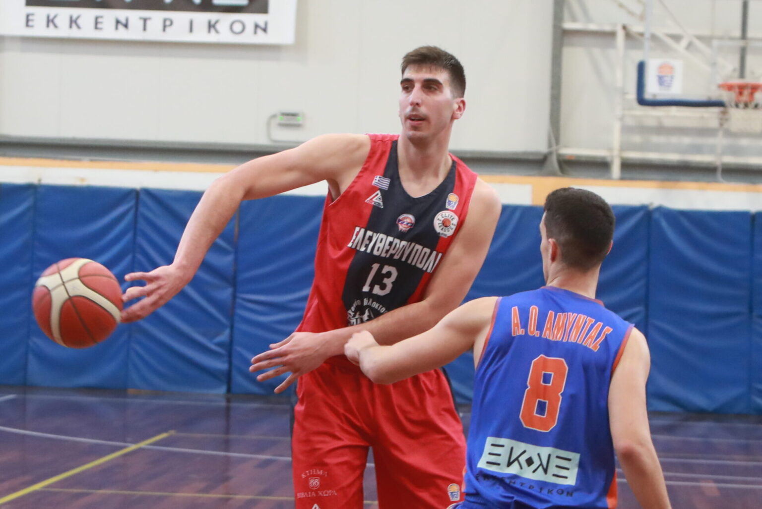 Ιατρίδης: «Χαρούμενος που επιστρέφω στον ΠΑΟΚ, νιώθω πιο έτοιμος και δυνατός»