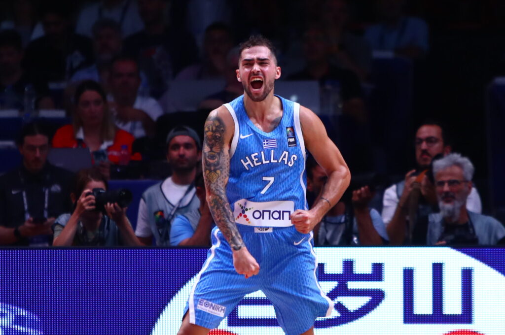 Τολιόπουλος: «Ζω μια ονειρεμένη χρονιά, δε θέλω να τελειώσει με τίποτα»