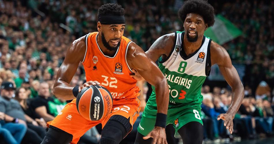 Βαλένθια: Αποχαιρετά τον Μπράντον Ντέιβις