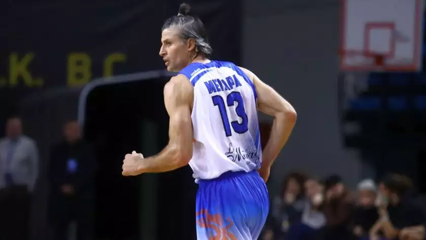 Καλλινικίδης: «Αυτό μού είπαν οι άνθρωποι της Μυκόνου και με έπεισαν, έπαιξε ρόλο στην απόφασή μου ο κόουτς Ζιάγκος»