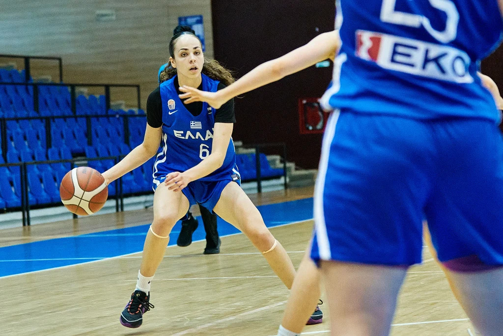 Χατήρα: «Το μεγαλύτερο κίνητρο η Εθνική Νεανίδων να ανέβει στην Α’ Κατηγορία»