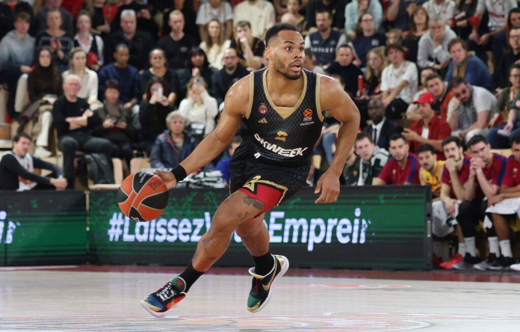 Μονακό: Ανακοίνωσε την παραμονή του Έλι Οκόμπο για δύο χρόνια