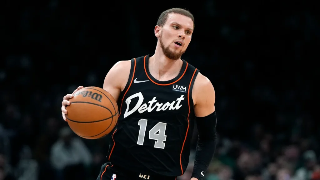 Σαν Αντόνιο Σπερς: Υπογράφουν τον Μάλακαϊ Φλιν