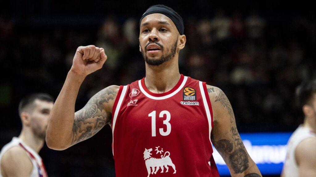 Σαμπάζ Νέιπιερ: Υπογράφει με την Μπάγερν Μονάχου