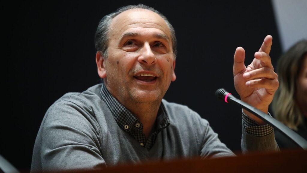 O Μπάνε Πρέλεβιτς στο κλειστό των Νέων Μουδανιών (photos) prelevic