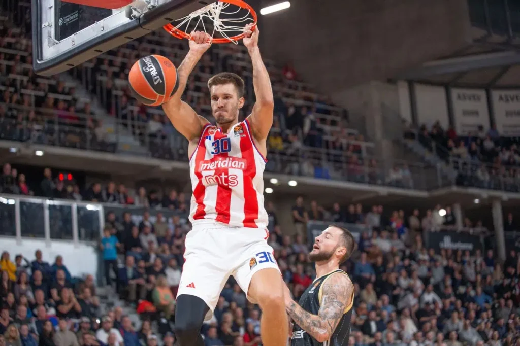 Πετρούσεφ: «Ο Αταμάν με επτά παίκτες, έχει τρεις τίτλους Euroleague σε τέσσερα χρόνια»!