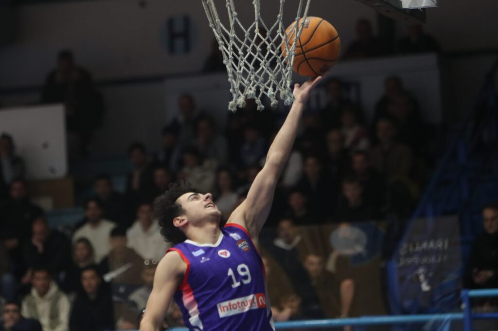 Κομνιανίδης: «Ξέραμε ότι έπρεπε να κερδίσουμε για να έχουμε πιθανότητες παραμονής»