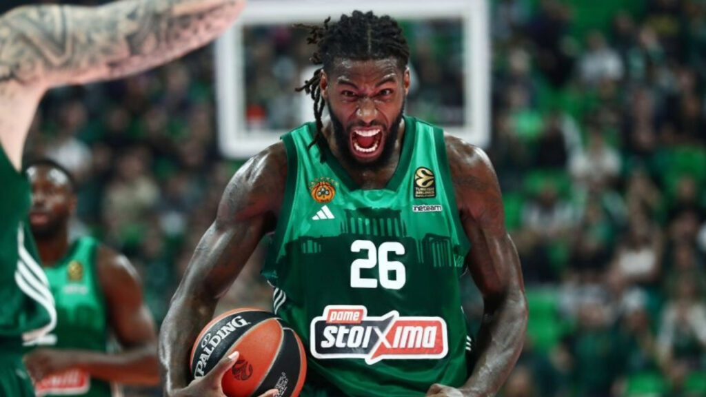 Μπακς: Απέκτησαν τα δικαιώματα του Ματίας Λεσόρ