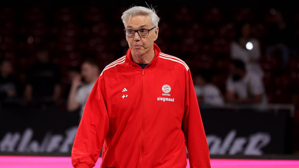 Φαβορί για τον πάγκο του Καναδά ο Γκόρντον Χέμπερτ της Μπάγερν