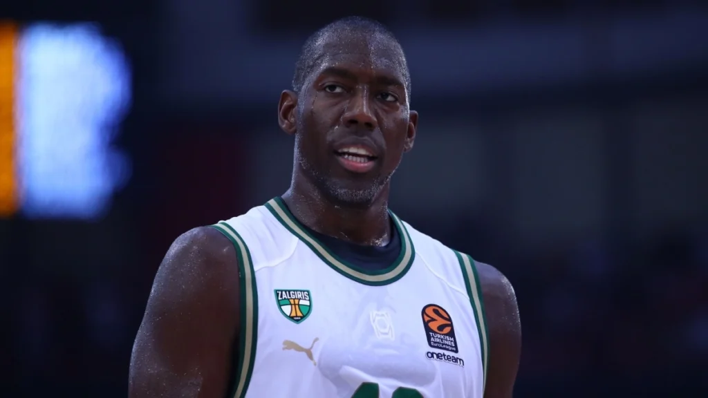 Ζαλγκίρις: Αποχαιρέτησε τέσσερεις παίκτες