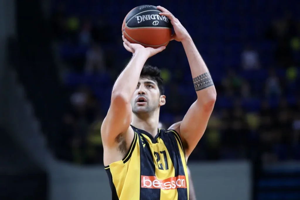 Απόλλων Πάτρας: Δικός του ο Κώττας