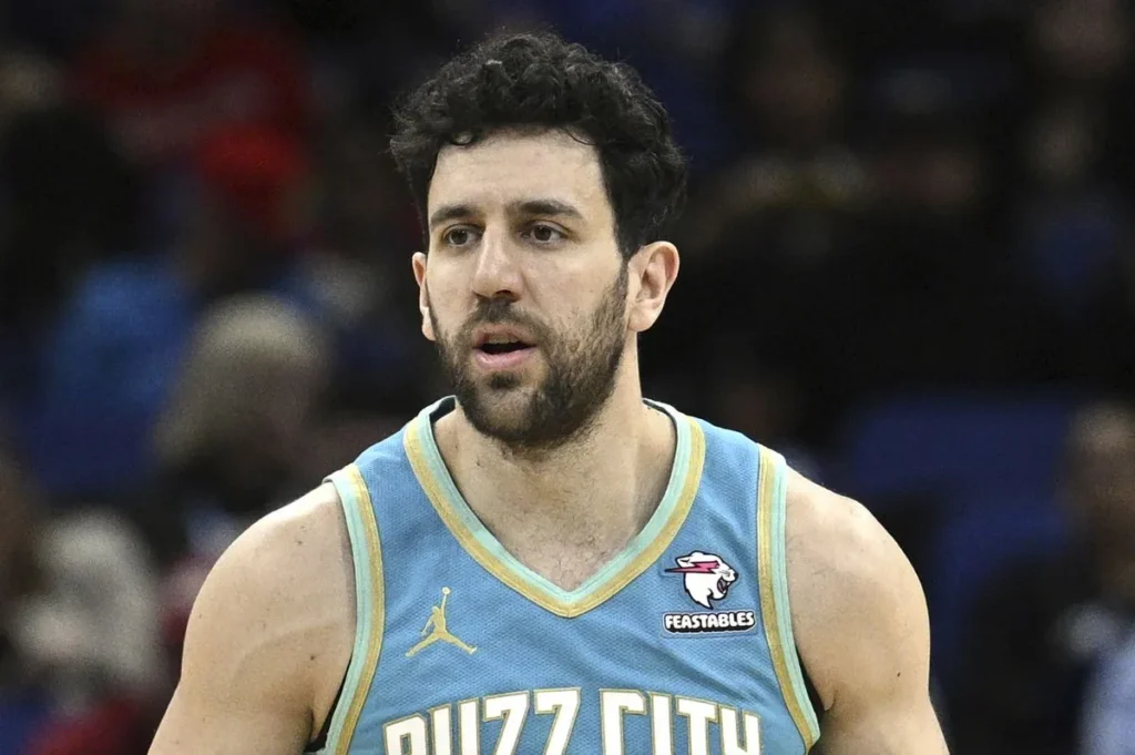 Μίτσιτς: Φεύγει από το NBA και τους Μπακς