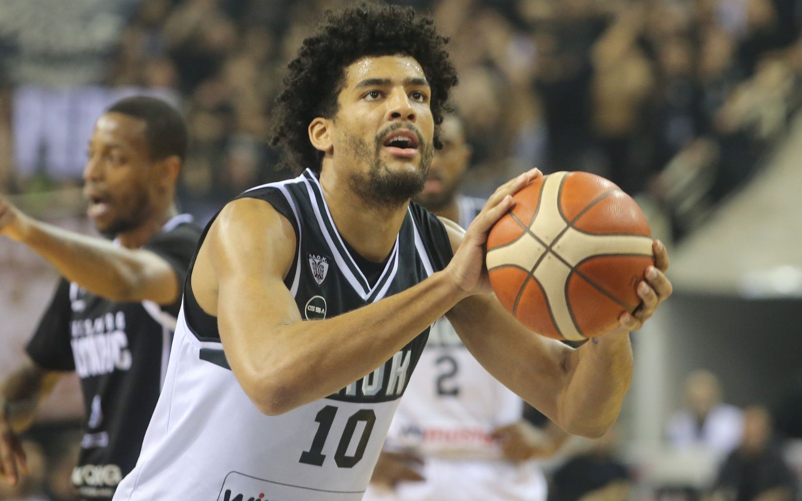 Φόρεστερ: «Τιμή μου που θα αγωνιστώ σε μία τόσο ιστορική ομάδα»