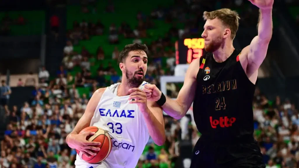 Εθνική Ελλάδας: Κόπηκαν οι Χουγκάζ και Μπαζίνας, την Κυριακή ανακοινώνει ο Σπανούλης την τελική δωδεκάδα για το EuroBasket 2025