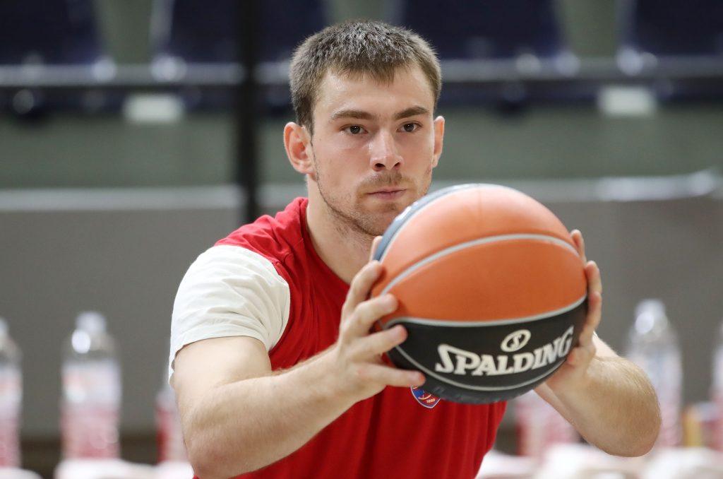 Οικονομόπουλος: «Όταν σε θέλει μια ομάδα όπως ο Πανιώνιος, αυτομάτως θες να είσαι μέλος της»