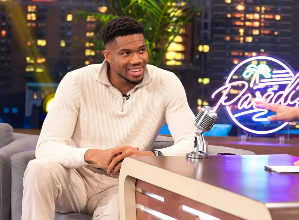 Γιάννης Αντετοκούνμπο: Μια σπάνια συνέντευξη γεμάτη ειλικρίνεια και συγκίνηση