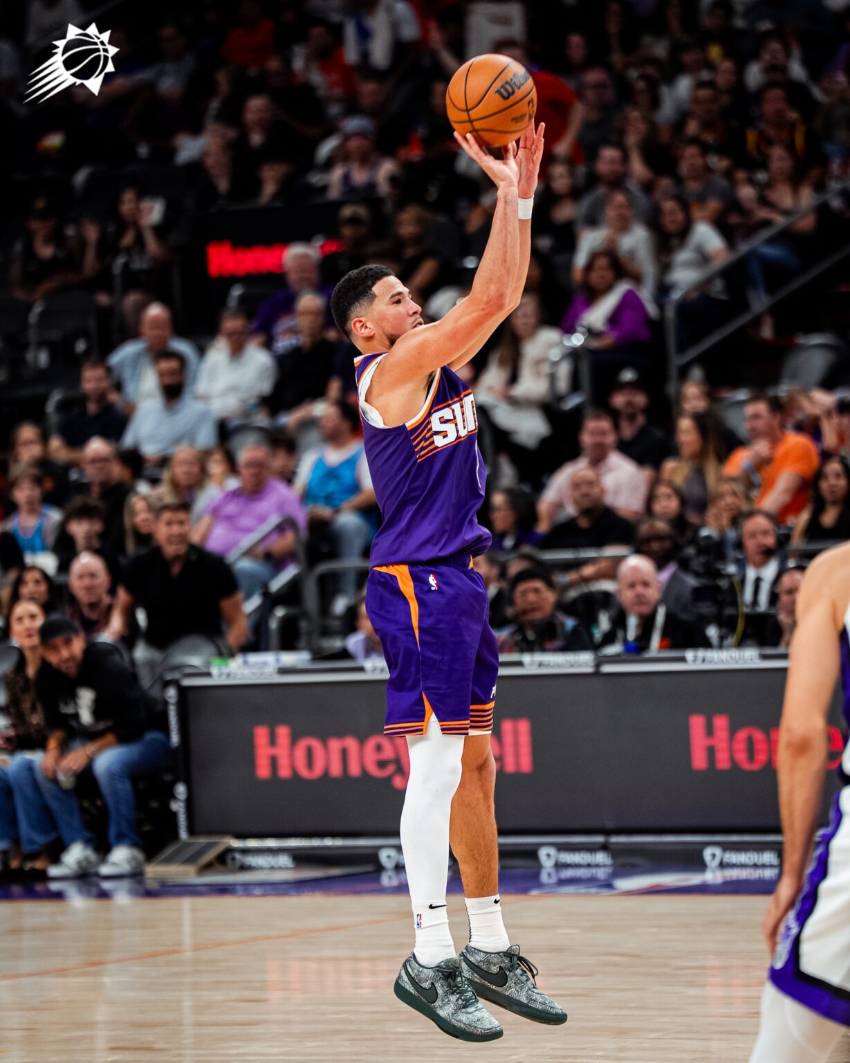 Φοβερή ανατροπή των Suns απέναντι στους Kings