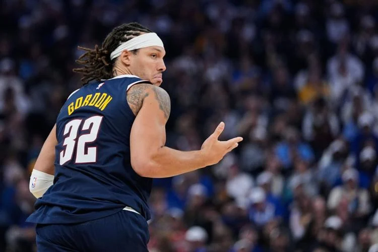 Απίστευτος Άαρον Γκόρντον με 50 πόντους, αλλά οι Νάγκετς λύγισαν στην παράταση από τους Γουόριορς