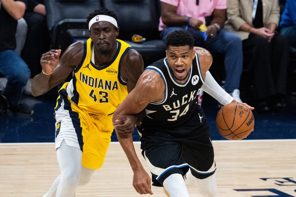Γιάννης Αντετοκούνμπο: Το buzzer beater που «πάγωσε» την Ιντιάνα και το μάθημα ηγεσίας στον Τέρνερ