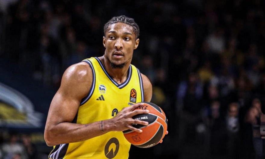 «Κλείνει» τον Ντέιβιντ ΜακΚόρμακ η Μπασκόνια για ενίσχυση στη ρακέτα