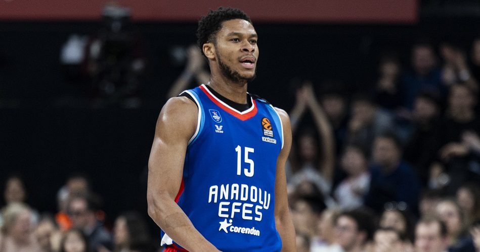 Πλήγμα στην Εφές: Νοκ-άουτ για 4-6 εβδομάδες ο Ντόζιερ