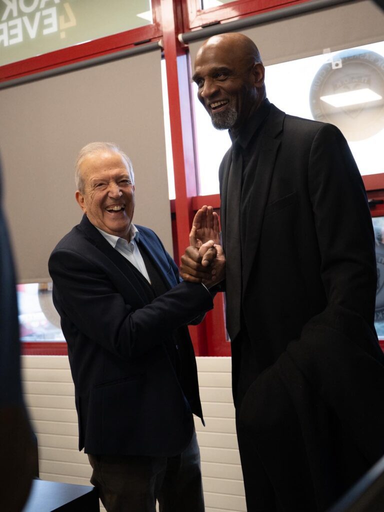 Ken Barlow: Μια επιστροφή γεμάτη μνήμες και συγκίνηση στο PAOK Sports Arena