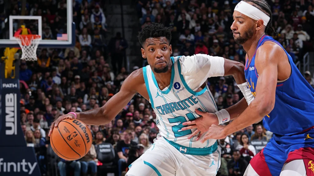 Σαρωτικοί οι Hornets στο Ντένβερ: Άνετη νίκη 110-87 επί των Nuggets