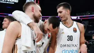 Νίκη της Dubai Basketball επί της Paris Basketball με 79-99 – Εντυπωσιακή εμφάνιση των Petrusev και Kabengele