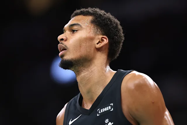 Σπερς – Νικς 134-132: Νικηφόρο το Σαν Αντόνιο στην ρεβάνς του τελικού του κυπέλλου