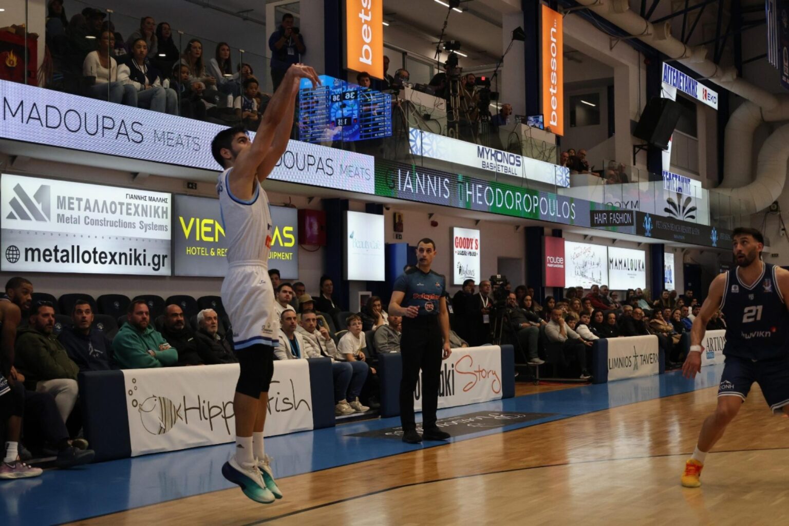 Μύκονος – Καρδίτσα 76-75: Ο Σκουλίδας υπέγραψε την πρόκριση στο Final 8