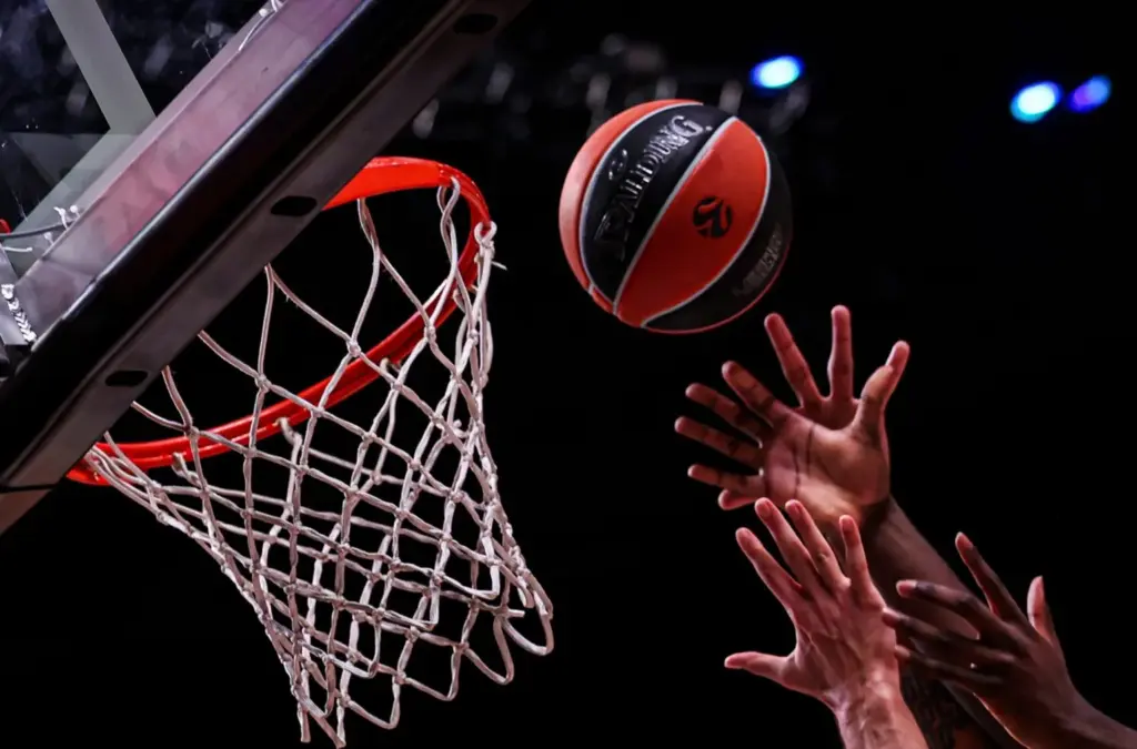 EuroLeague: Μεγάλα ματς στην 32η αγωνιστική – Στο προσκήνιο Φενέρμπαχτσε και Ρεάλ